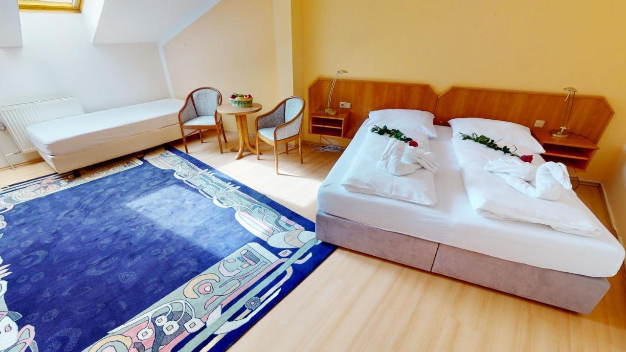 Apartments Kroměříž Kültér fotó